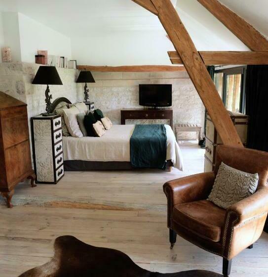 スタンダード4人部屋, Château De Clermont