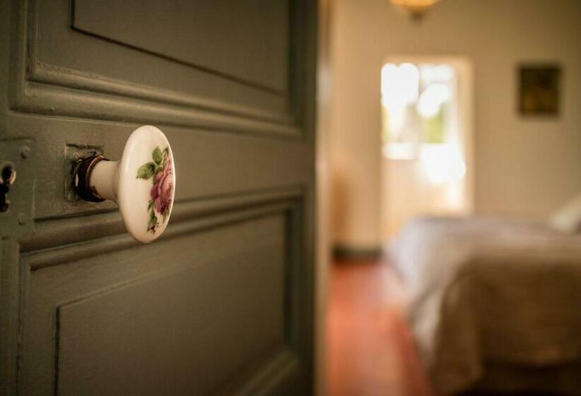 スイート, Château Le Bouïs