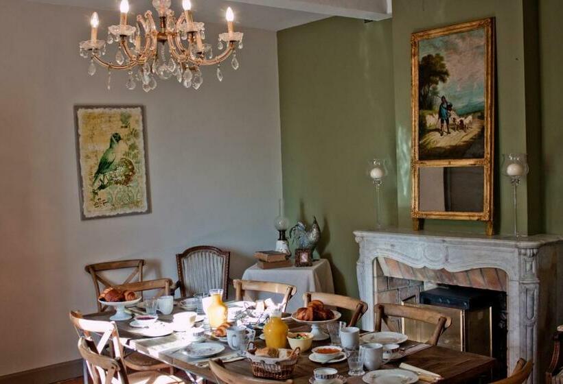 スイート, Château Le Bouïs