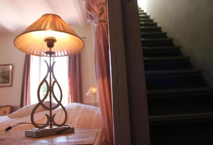 オーシャンビュースイート, Château Le Bouïs