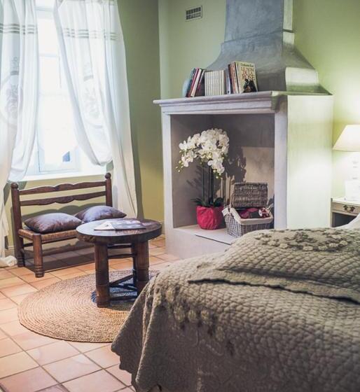 トリプルクラシックルーム, Château Le Bouïs