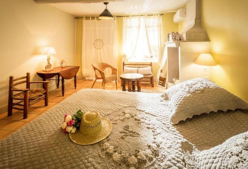 トリプルクラシックルーム, Château Le Bouïs