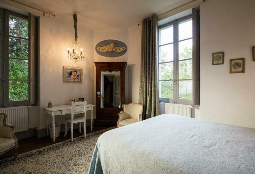 Номер Стандарт Вид на Сад, Domaine Le Castelet