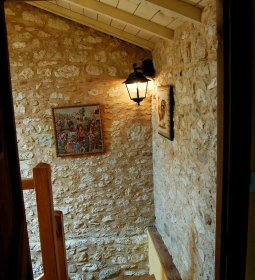 Номер Стандарт Трехместный, Domaine Les Miquels