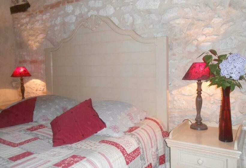 Номер Стандарт Трехместный, Domaine Les Miquels