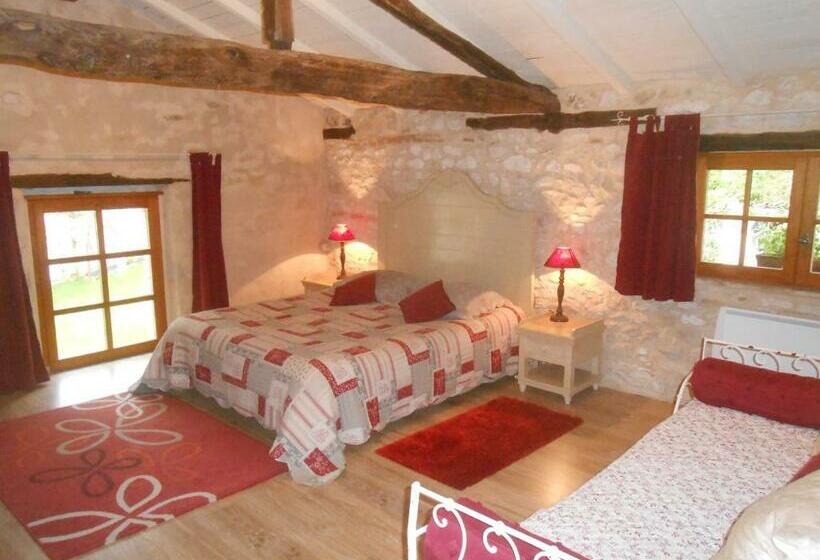 Номер Стандарт Трехместный, Domaine Les Miquels