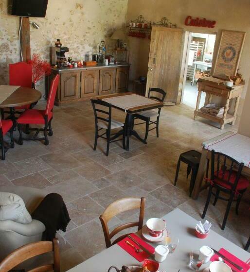 标准三人间, Ferme Du Grand Hotel Du Bois