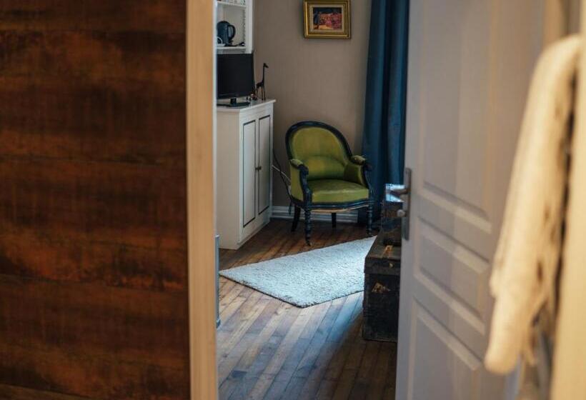 标准间, Le 14 St Michel