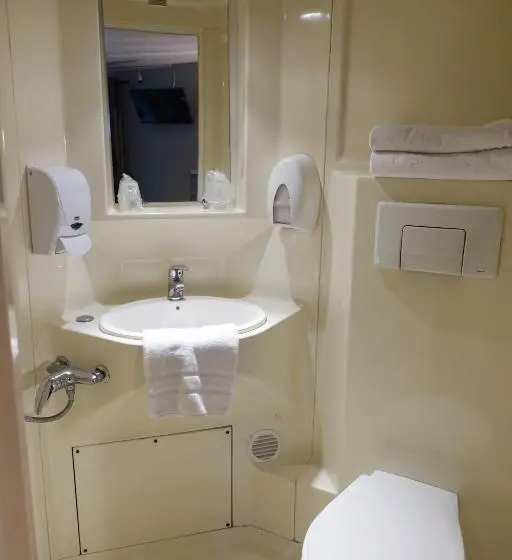 Perhehuone, Fasthotel Bordeaux Eysines