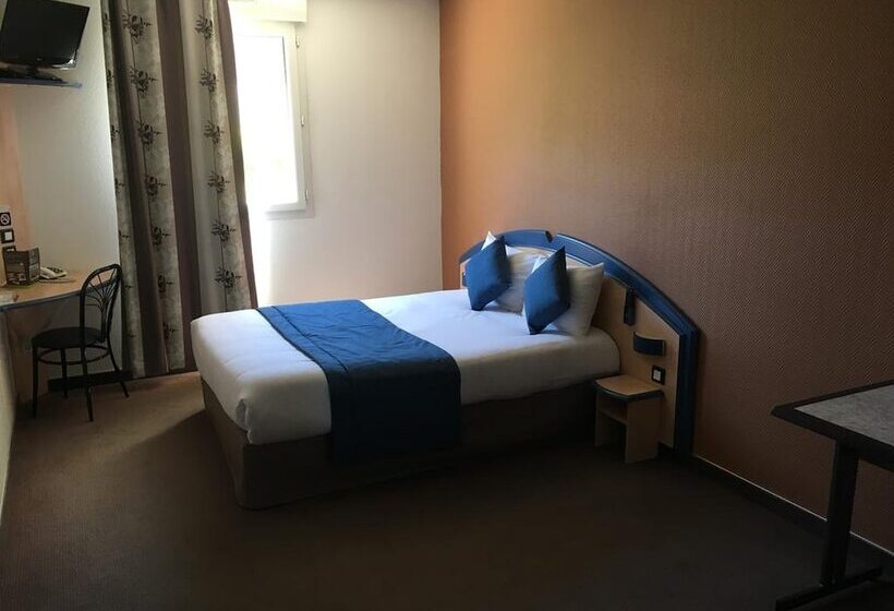 Номер Стандарт Трехместный, Akena City Chateaurenard