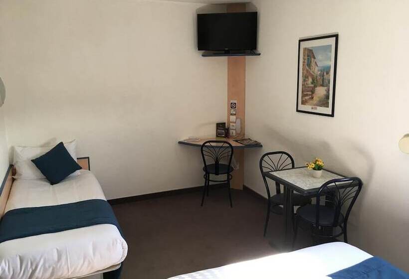اتاق استاندارد سه نفره, Akena City Chateaurenard