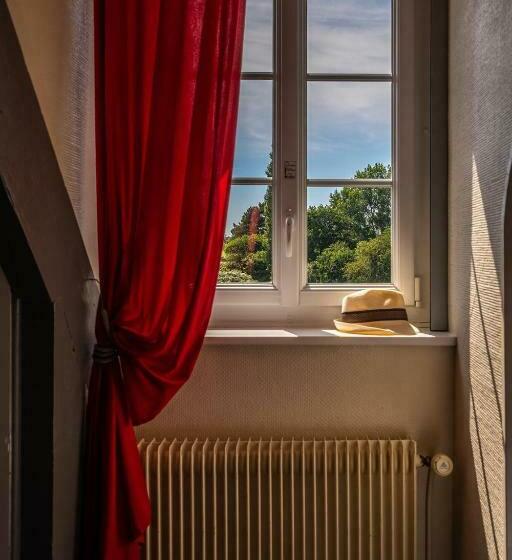 חדר סטנדרט, Auberge De Kerveoc H