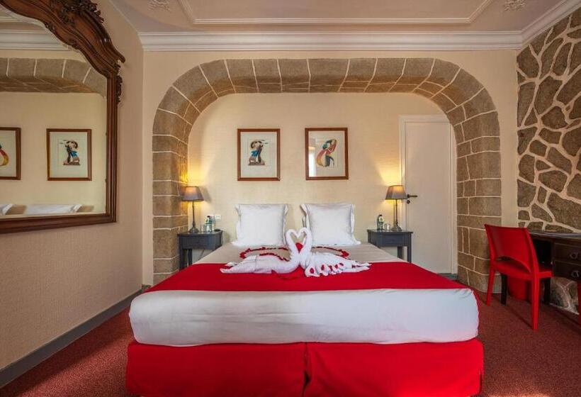 חדר יוקרתי, Auberge De Kerveoc H