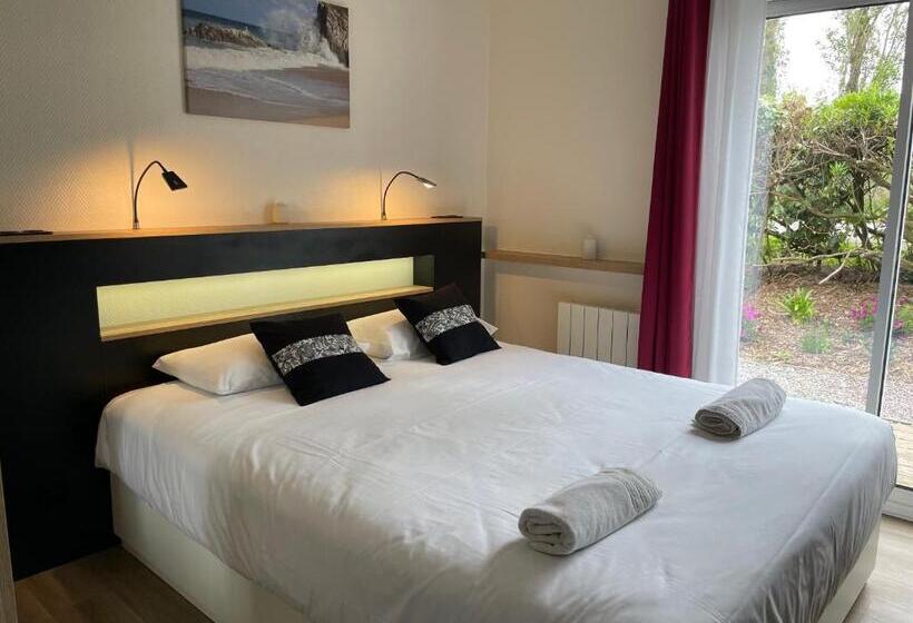 غرفة عائلية, Aux Tamaris