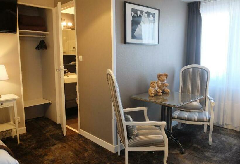 スタンダードトリプルルーム, Aux Temps D Em