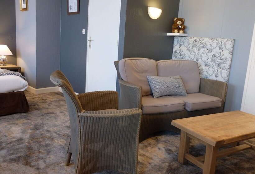 スタンダードトリプルルーム, Aux Temps D Em