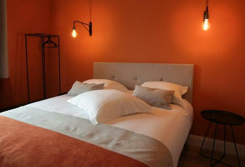 スタンダードルーム, Des Arts