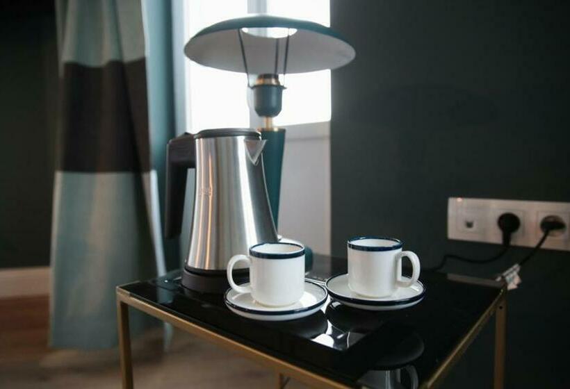 バルコニー付きデラックスルーム, Des Arts