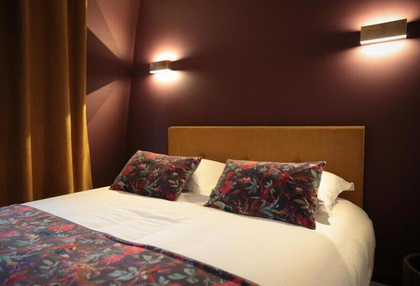 身障者適用スタンダードルーム, Des Arts