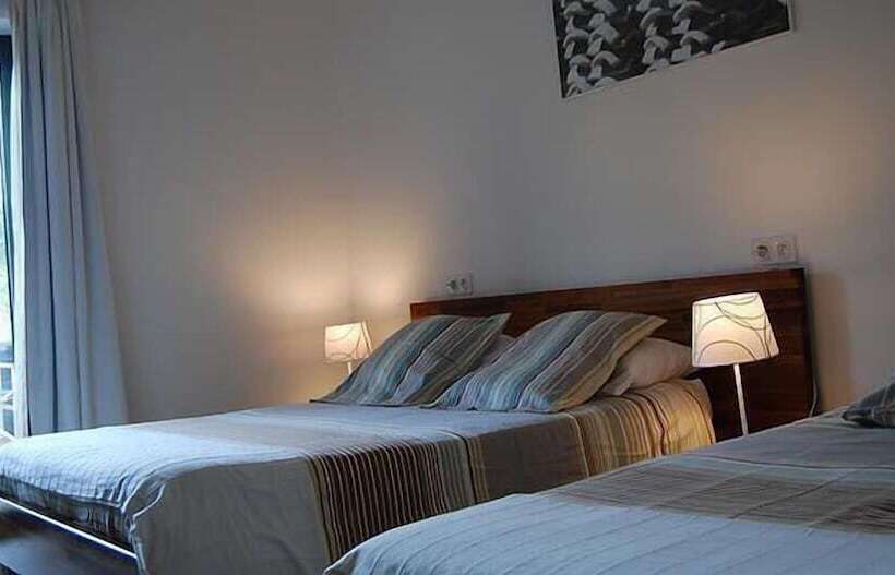 スタンダードトリプルルーム, Du Cap