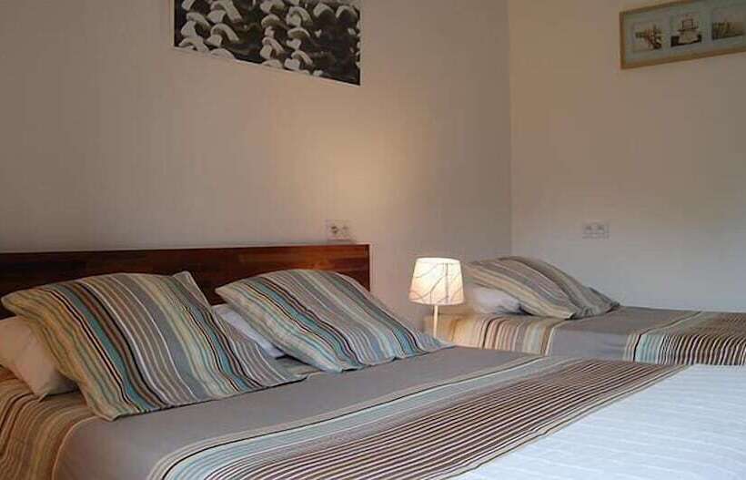 スタンダードトリプルルーム, Du Cap