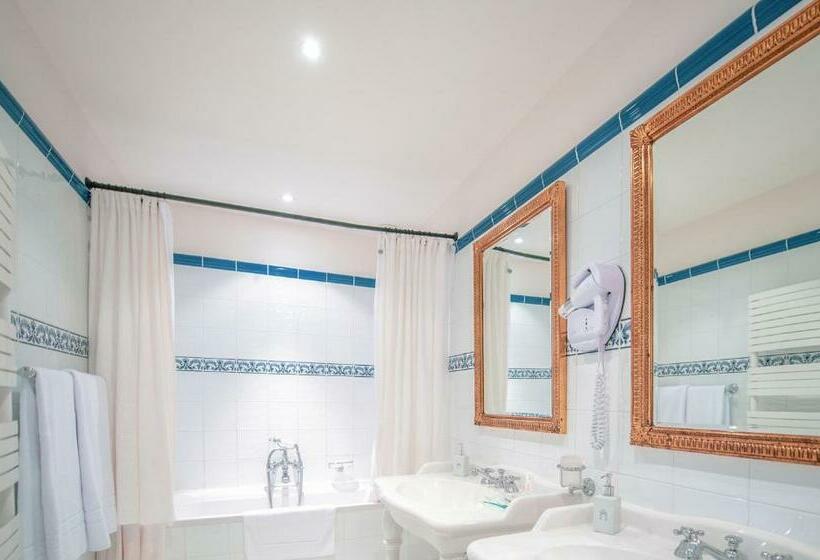 Люкс, Relais Du Château D Arche, The Originals Relais