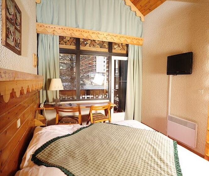 اتاق استاندارد, Chalet Hôtel L Ecureuil