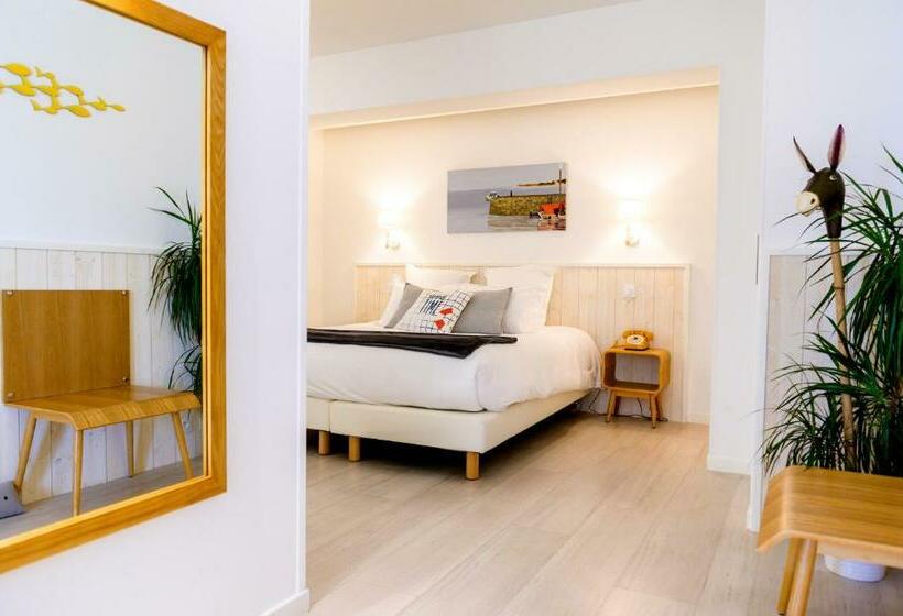 جناح, Hôtel La Jetée