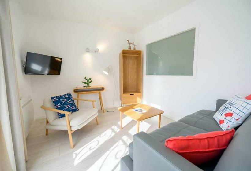 スイート, Hôtel La Jetée