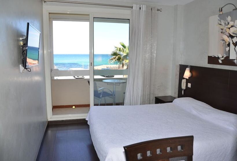 Номер Стандарт Вид на Море с Балконом, Hôtel La Plage
