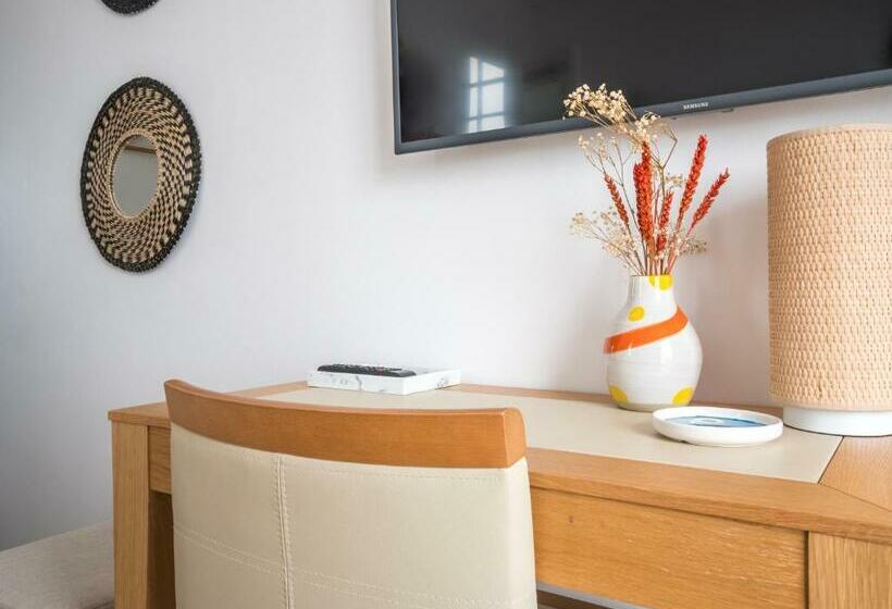 Стандартный Номер Кровать Кинг, Tour De Nesle La Rochelle Vieux Port 3 Etoiles