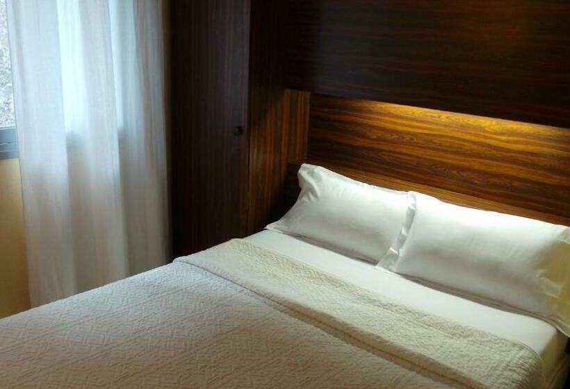 Номер Стандарт Индивидуальный, Le Cambronne