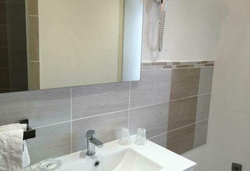 חדר סטנדרט, Hôtel Le Faisan