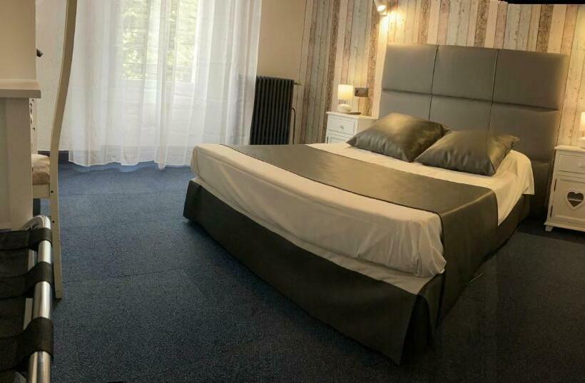 חדר סטנדרט, Hôtel Le Faisan