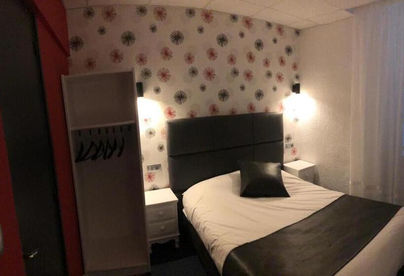 חדר אקונומי, Hôtel Le Faisan