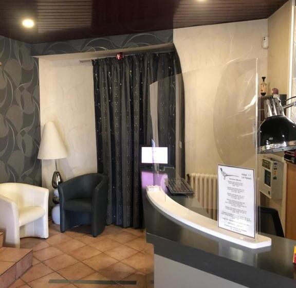 חדר אקונומי, Hôtel Le Faisan