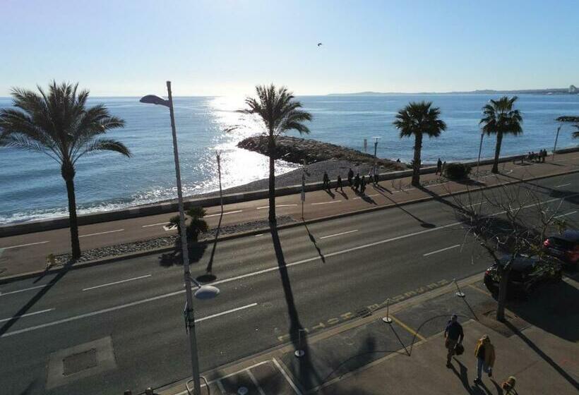オーシャンビューデラックスルームバルコニー付き, Hôtel Du Bord De Mer Le Vanillé