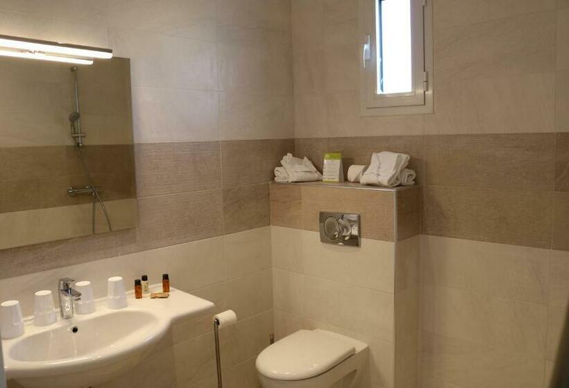 ファミリールーム, Hôtel Du Bord De Mer Le Vanillé