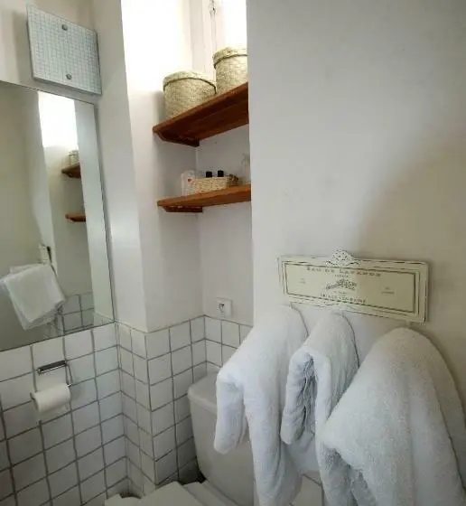 Standard-huone Puutarhanäkymä, Hôtel Du Bord De Mer Le Vanillé