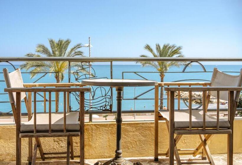 オーシャンビューデラックスルームバルコニー付き, Hôtel Du Bord De Mer Le Vanillé