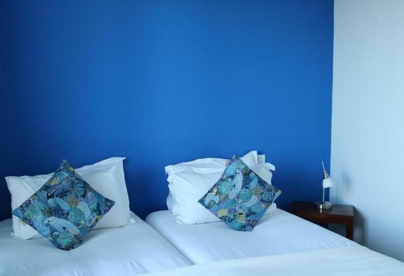 オーシャンビュースタンダードルーム, Hôtel Du Bord De Mer Le Vanillé