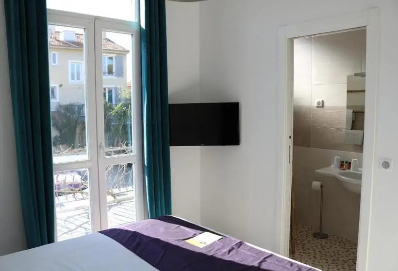 Standard-huone Terassi, Hôtel Du Bord De Mer Le Vanillé