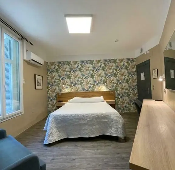 Deluxe-huone, Mistral Comedie Saint Roch