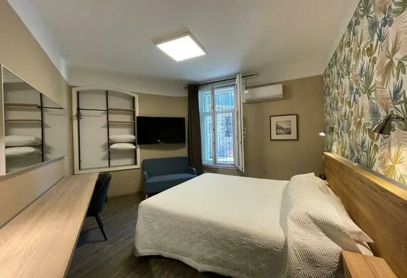 Deluxe-huone, Mistral Comedie Saint Roch