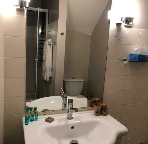 חדר סטנדרט, Logis Hôtel Restaurant La Bastide