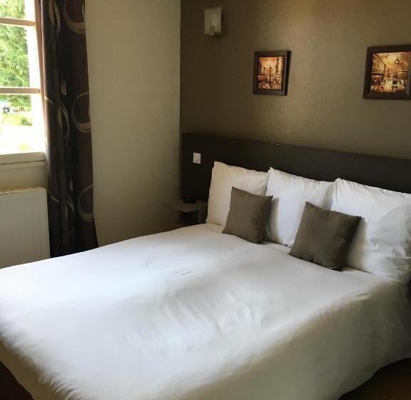 חדר סטנדרט נוף לגינה, Logis Hôtel Restaurant La Bastide