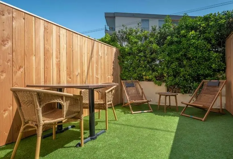 Quarto Superior com Terraço, L Oasis