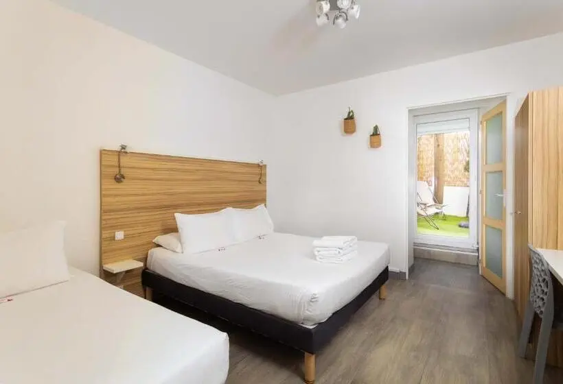 Quarto Triplo Superior, L Oasis