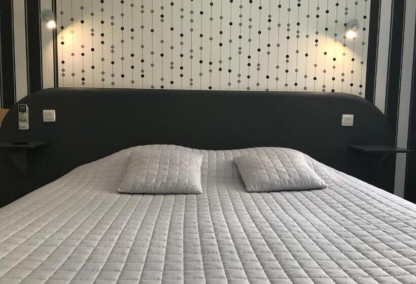 Pokój Standard, La Rapière