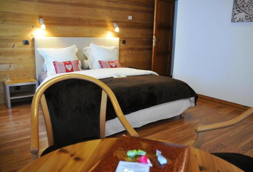 اتاق استاندارد سه نفره, Le Calgary